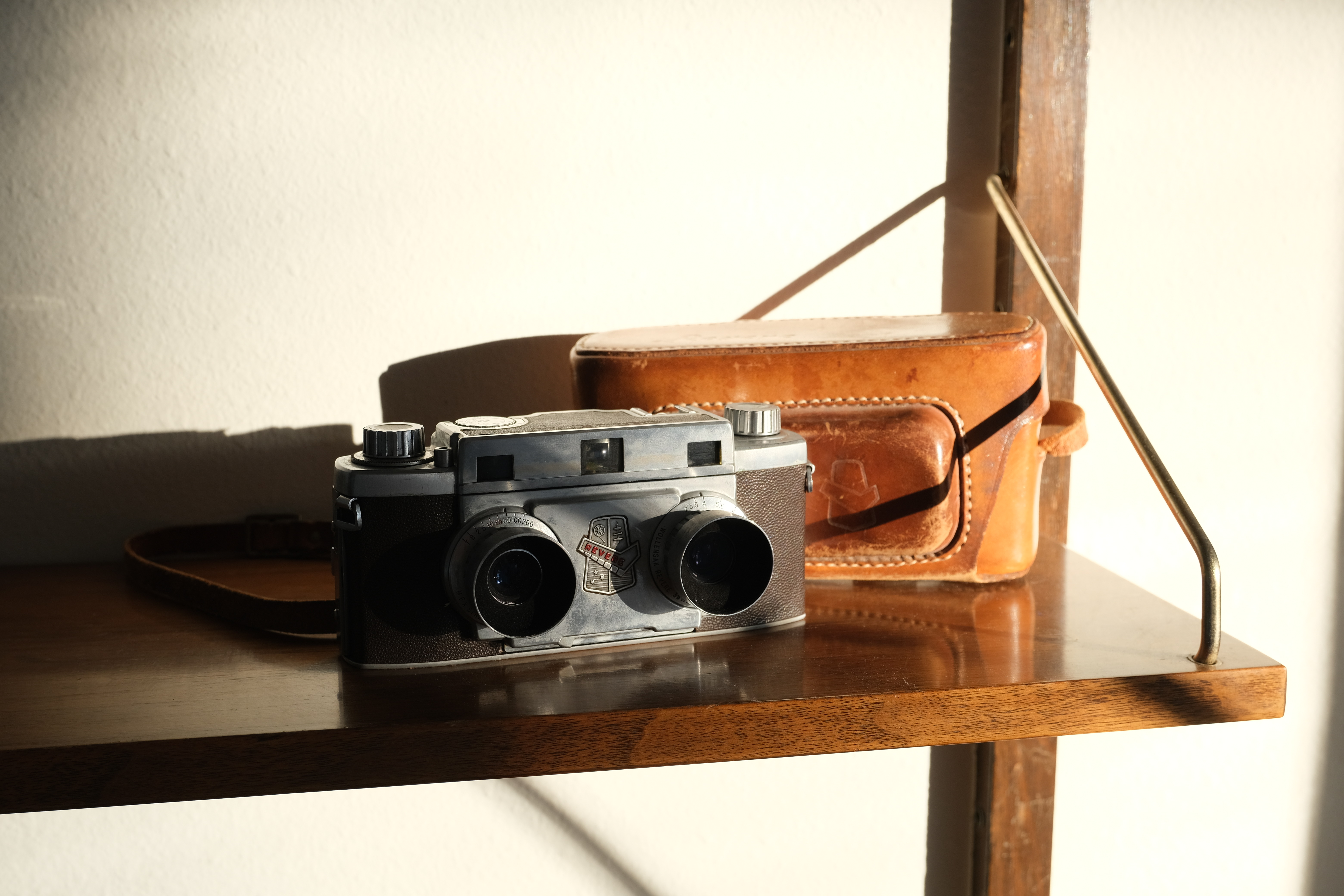 Revere Stereo 33 camera